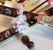 Load image into Gallery viewer, Mother&#39;s Day  8pc Ensemble Box
