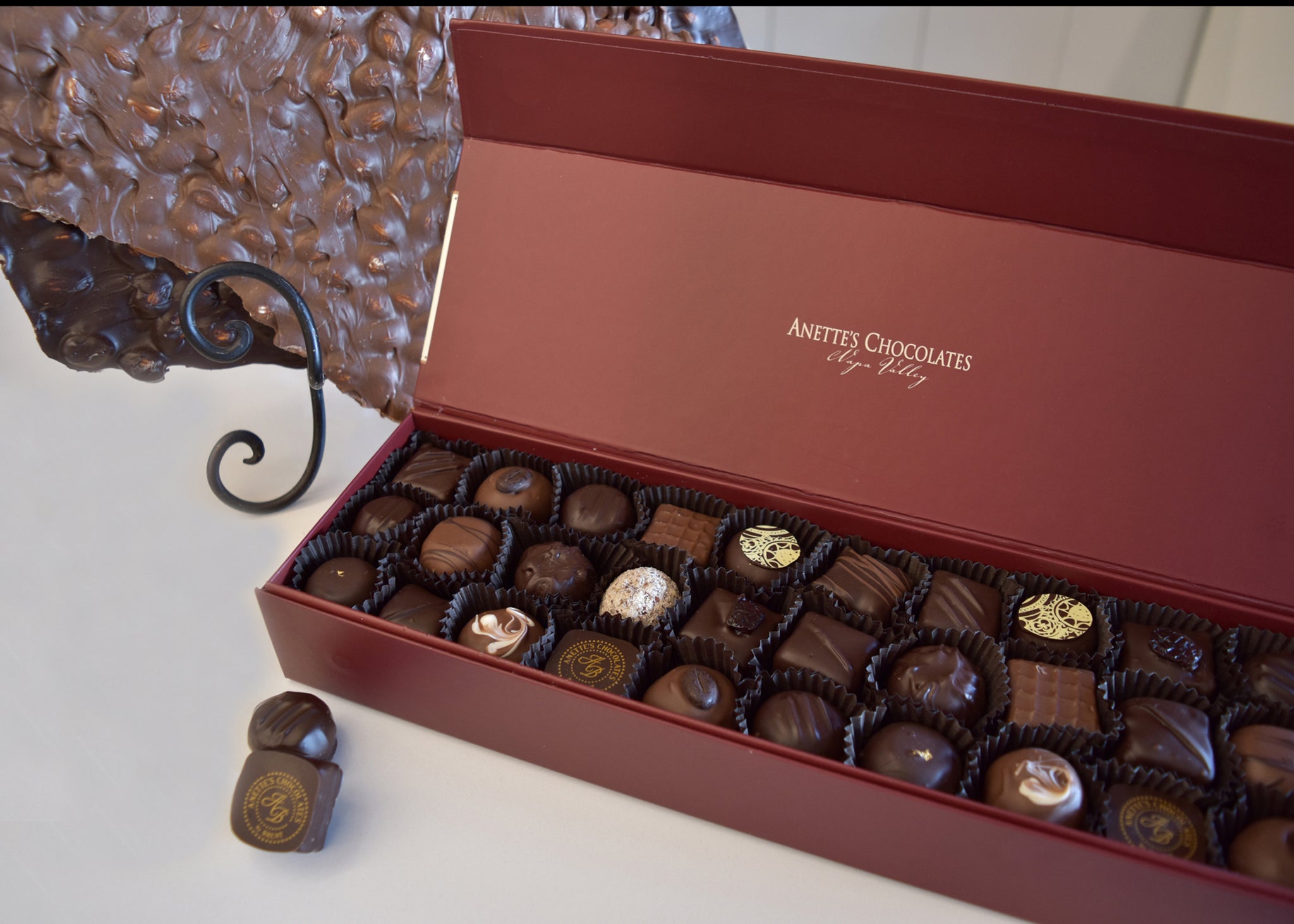 Dark Chocolate Ensemble – Anette's Chocolate Factory
